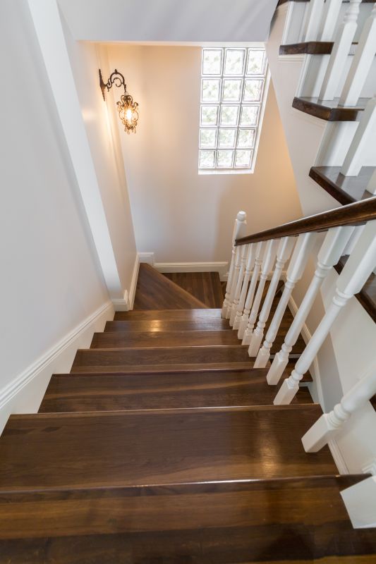 Elegant Staircase Finish